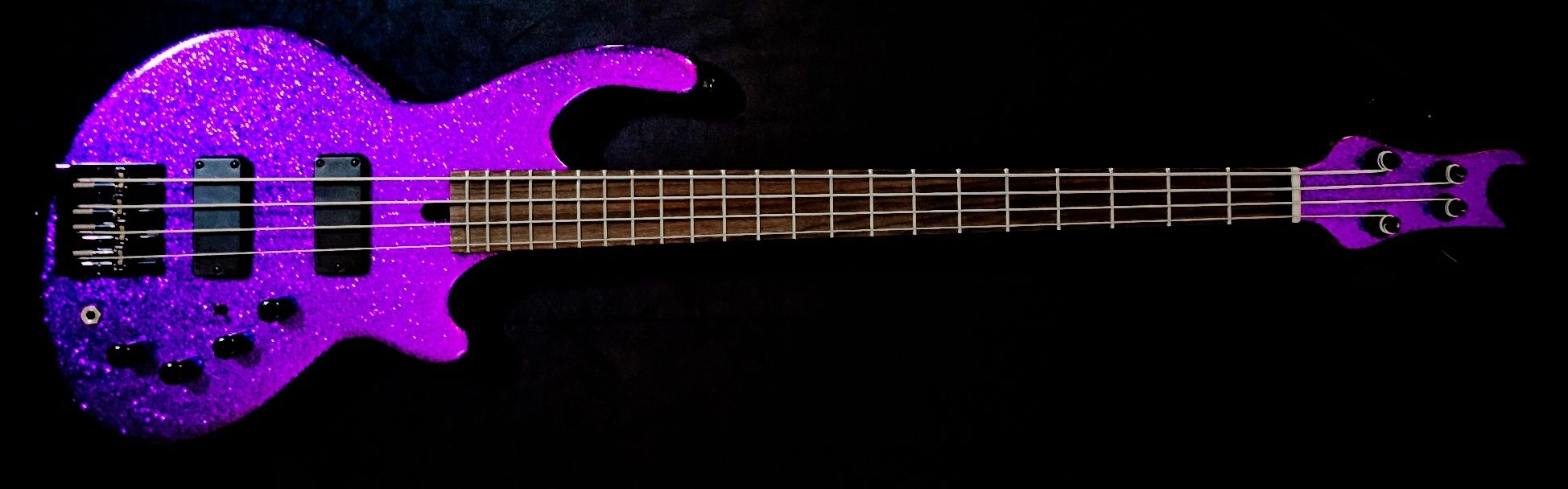 Electric bass front